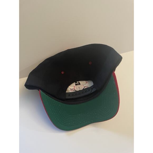 Vintgae Chicago Bulls Snapback Hat 90s NBA Official red and black - Picture 8 of 11